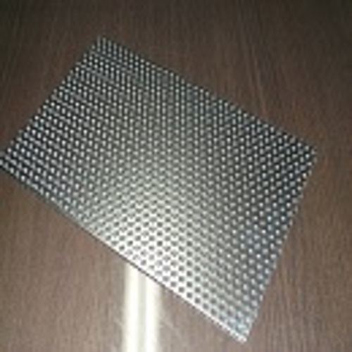 加賀金属　パンチングメタル　FPM-85