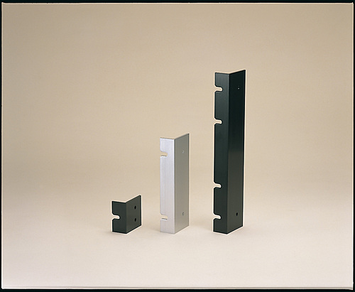 タカチ電機工業　M型ラックマウントブラケット　M-99S